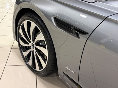 2025 Bentley Flying Spur