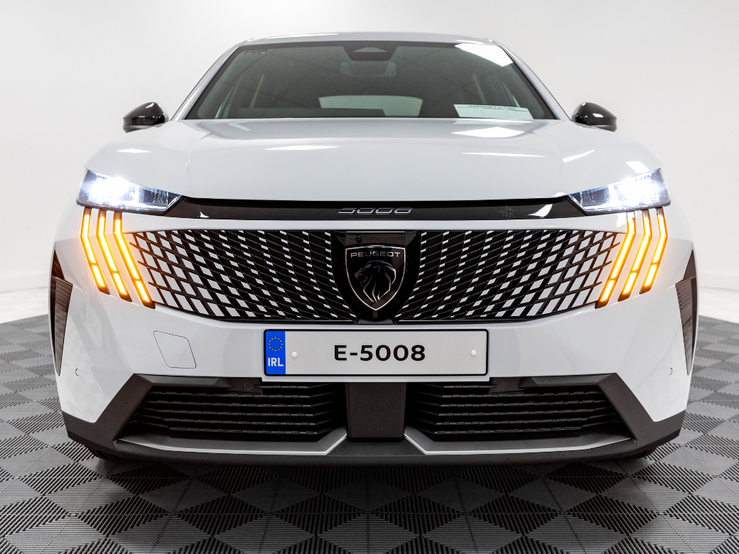 2027 Peugeot 5008