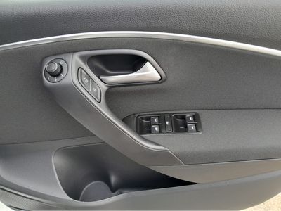 2017 Volkswagen Polo