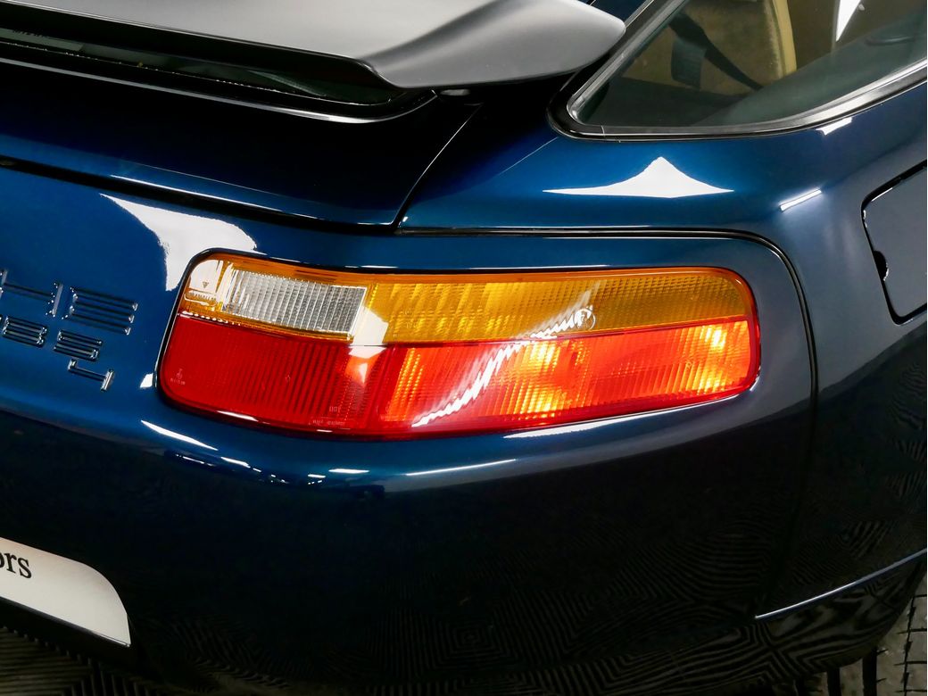 1990 Porsche 928