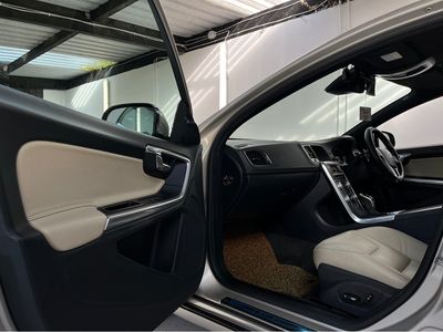 2016 Volvo S60