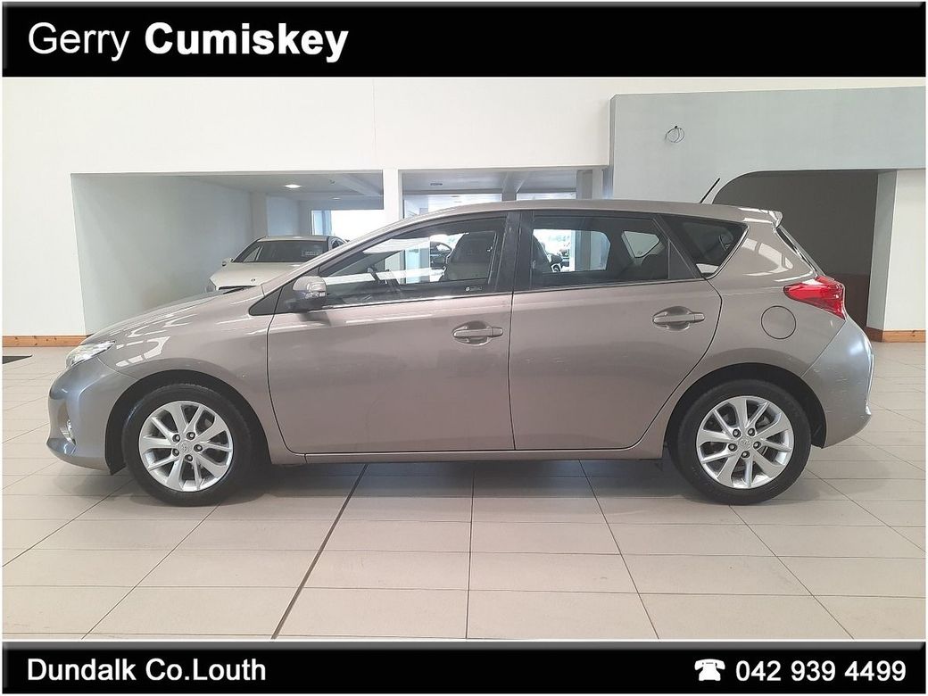 2013 Toyota Auris
