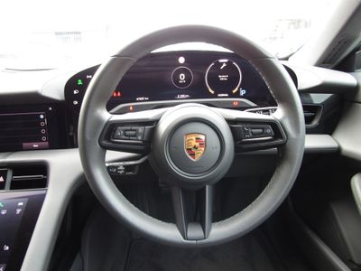 2022 Porsche Taycan