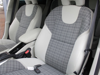 2018 Volvo V40 Cross Country