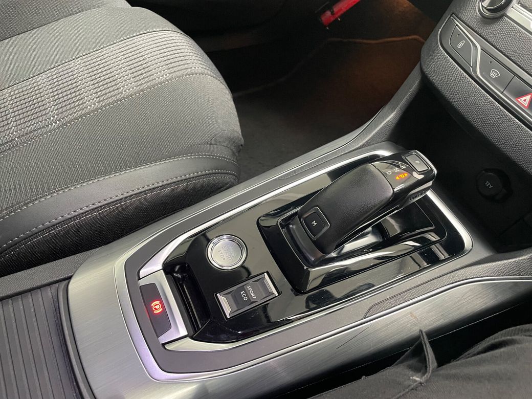 2021 Peugeot 308