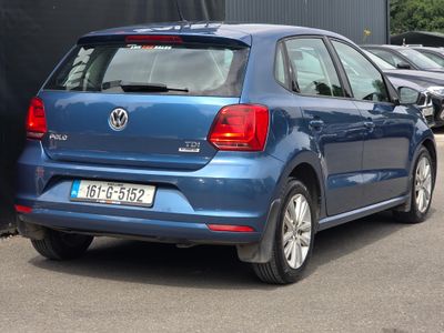 2016 Volkswagen Polo