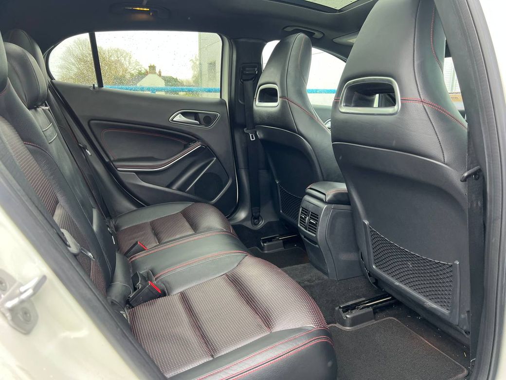 2015 Mercedes-Benz GLA Class