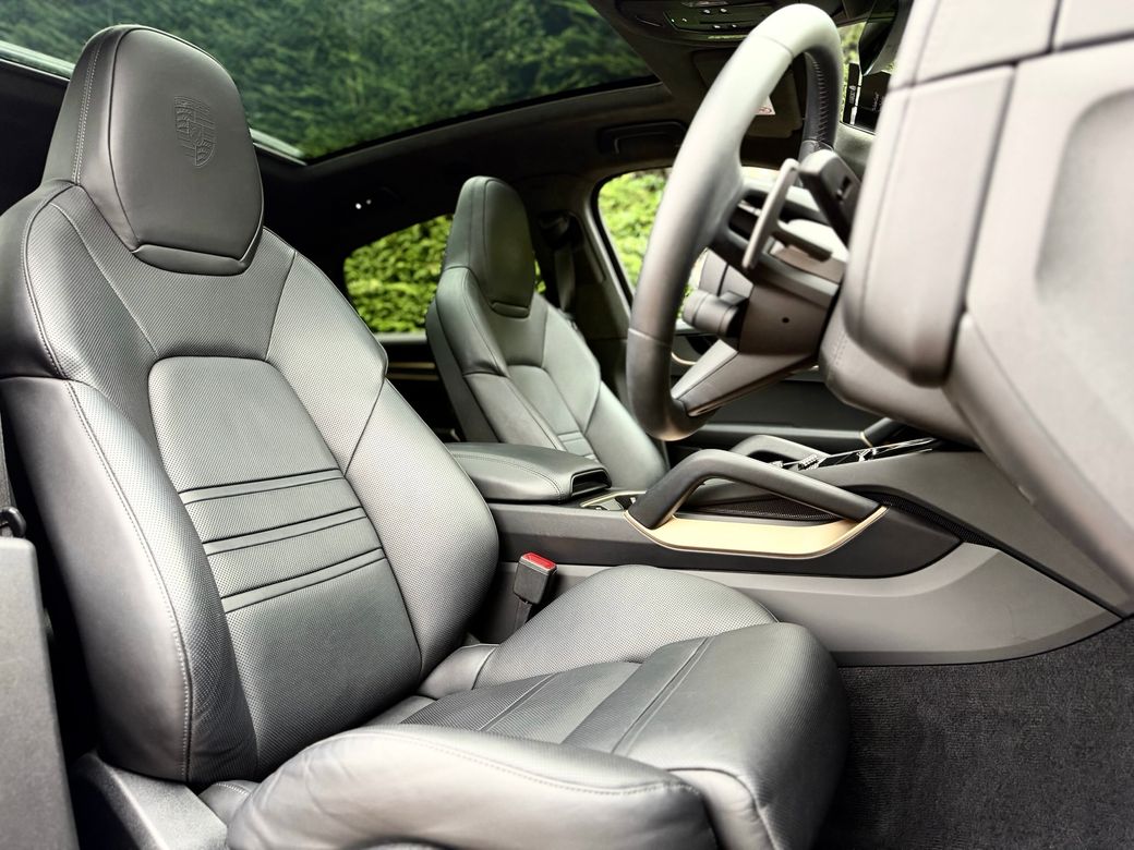 2025 Porsche Cayenne
