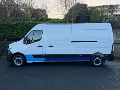 2023 Renault Master