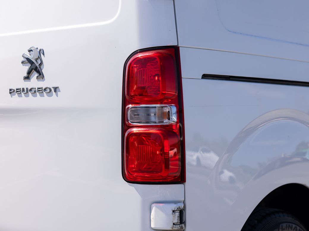 2021 Peugeot Expert