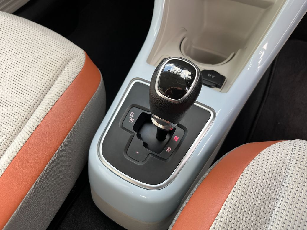 2013 Volkswagen up!