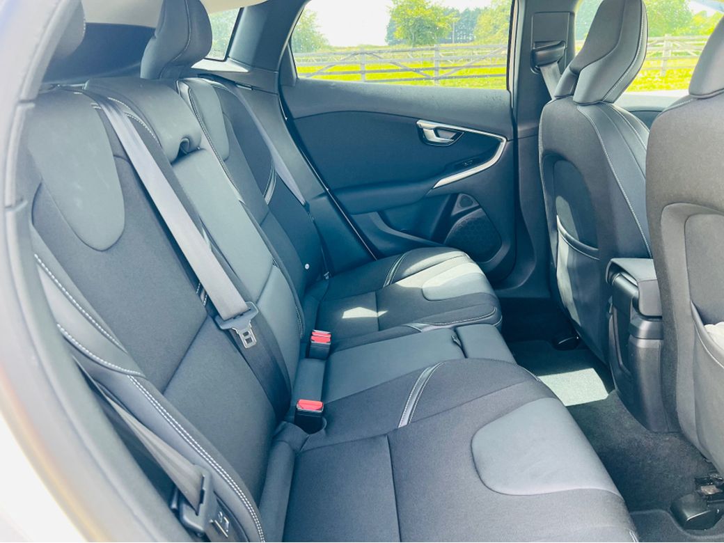 2014 Volvo V40
