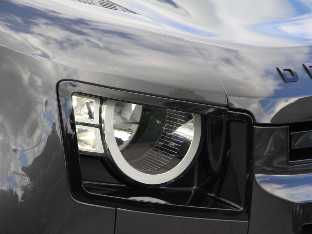 2023 Land Rover Defender