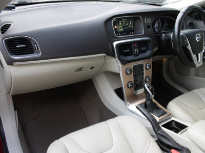 2016 Volvo V40 Cross Country