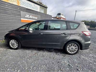 2016 Ford S-Max