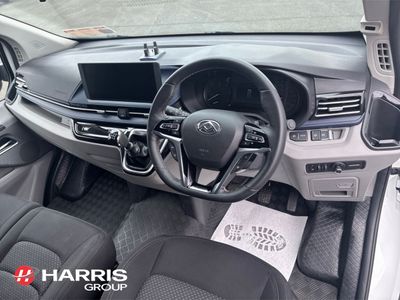 2025 White Maxus Deliver 7
