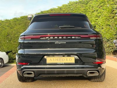 2024 Porsche Cayenne