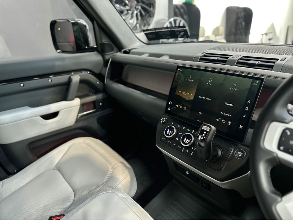 2026 Land Rover Defender