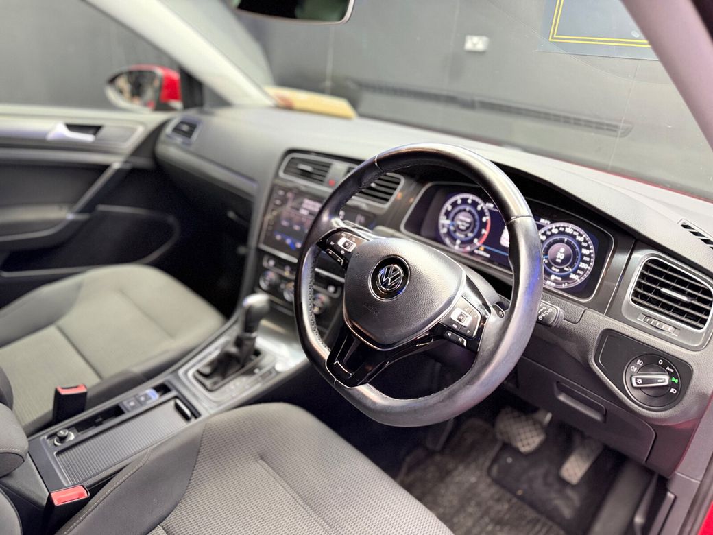 2019 Volkswagen Golf