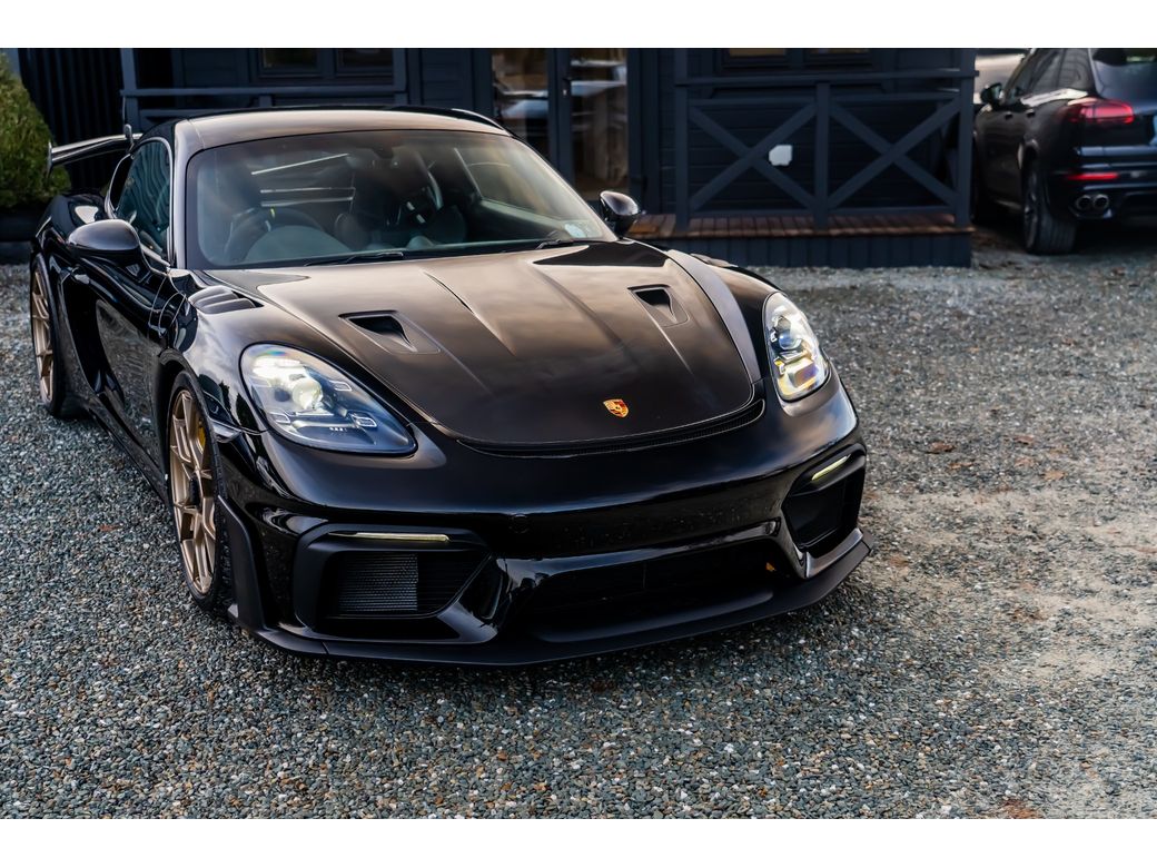 2024 Porsche 718 Cayman