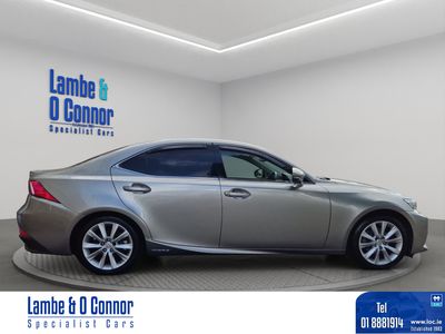 2015 Lexus IS 300h