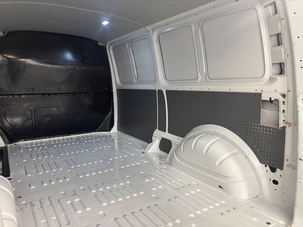 2021 Volkswagen Transporter