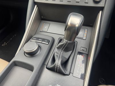 2019 Lexus IS