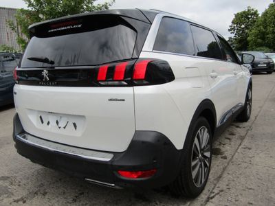 2019 Peugeot 5008