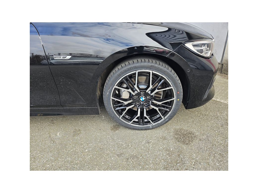 2021 BMW 330