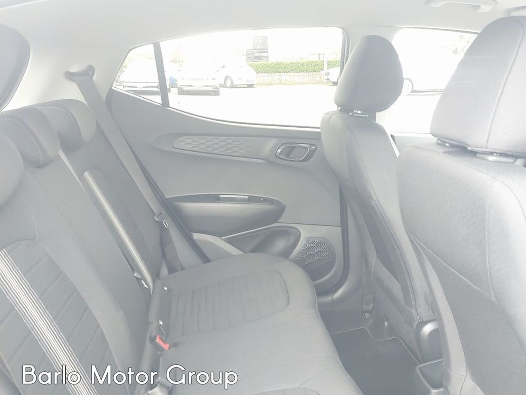 2025 Hyundai i10