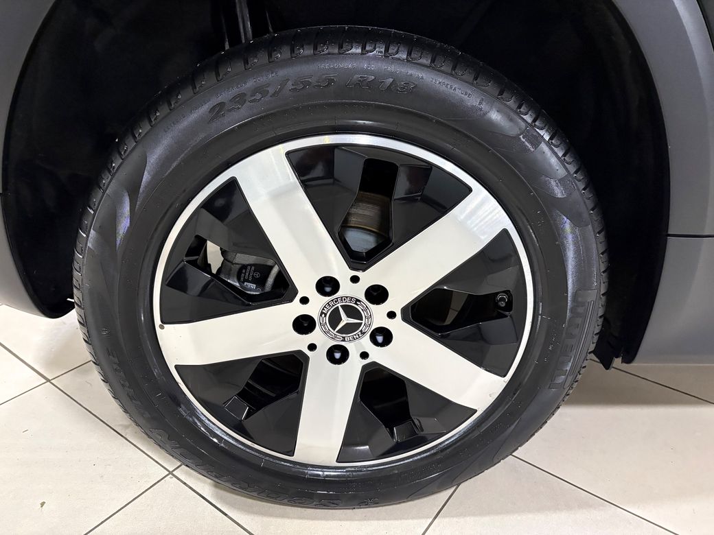 2023 Mercedes-Benz GLB Class