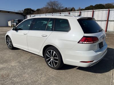 2019 Volkswagen Golf