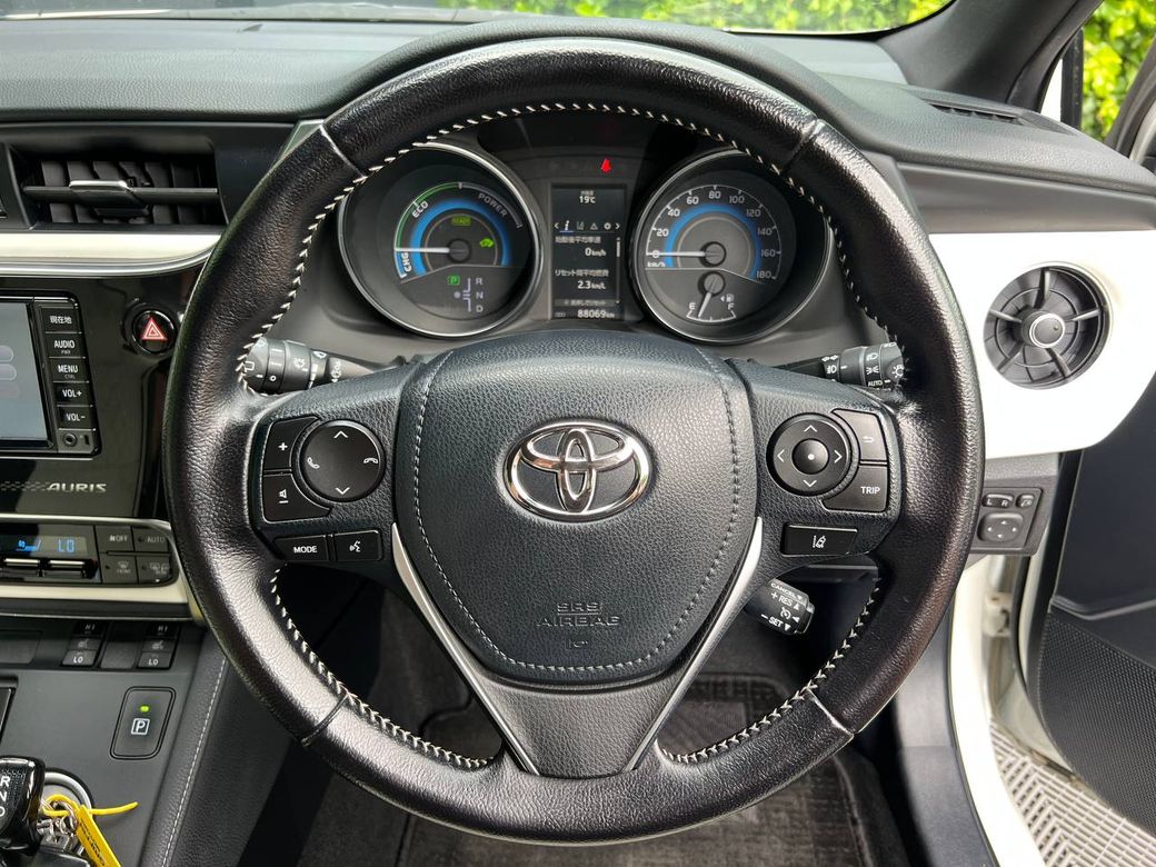 2017 Toyota Auris