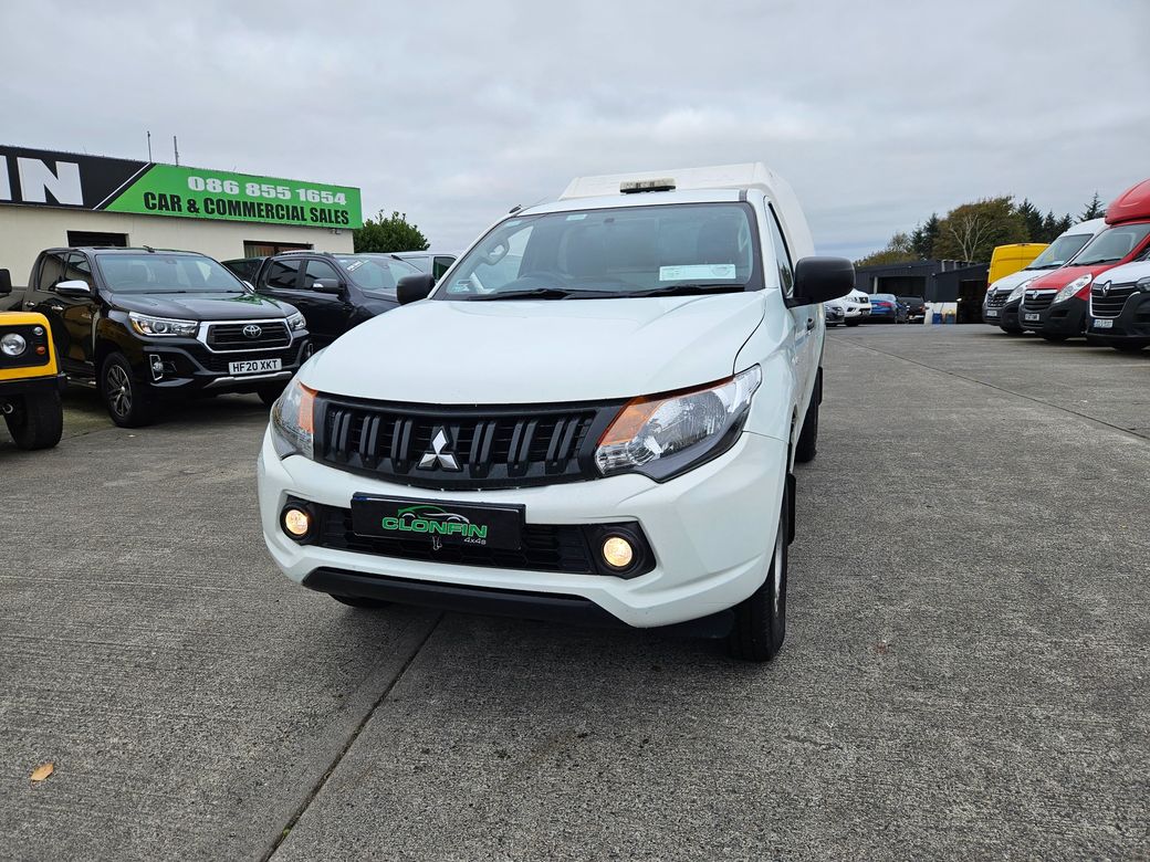 2017 Mitsubishi L200