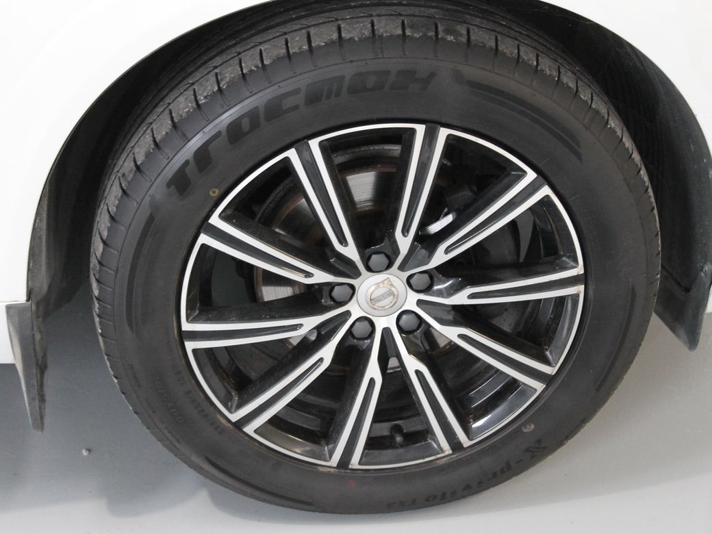 2019 Volvo XC60
