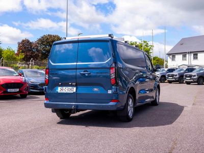 2024 Ford Transit Custom