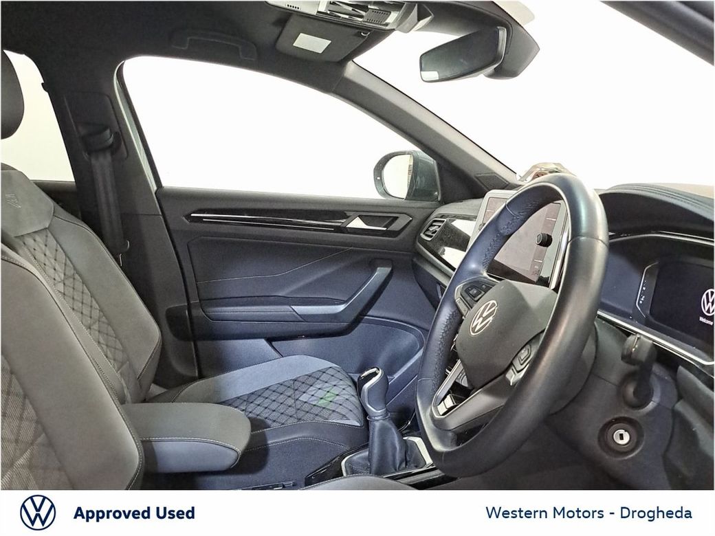 2023 Volkswagen T-Roc