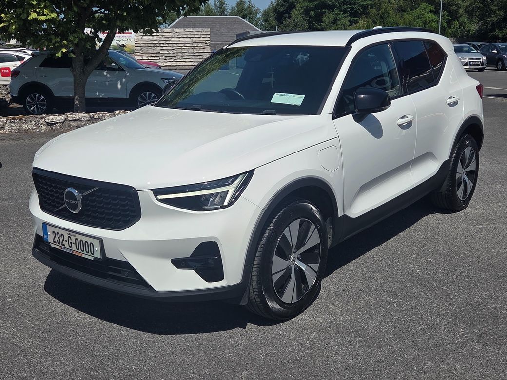 2023 Volvo XC40