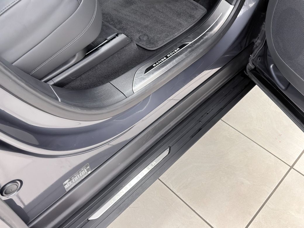 2025 Land Rover Range Rover Sport