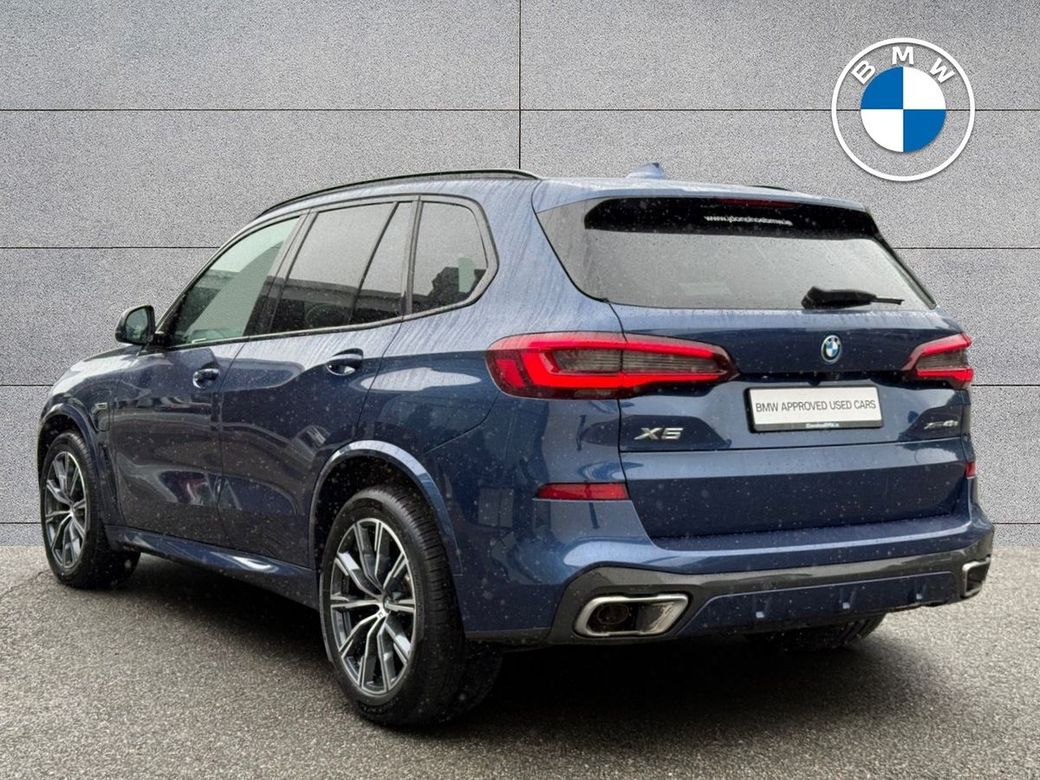 2022 BMW X5