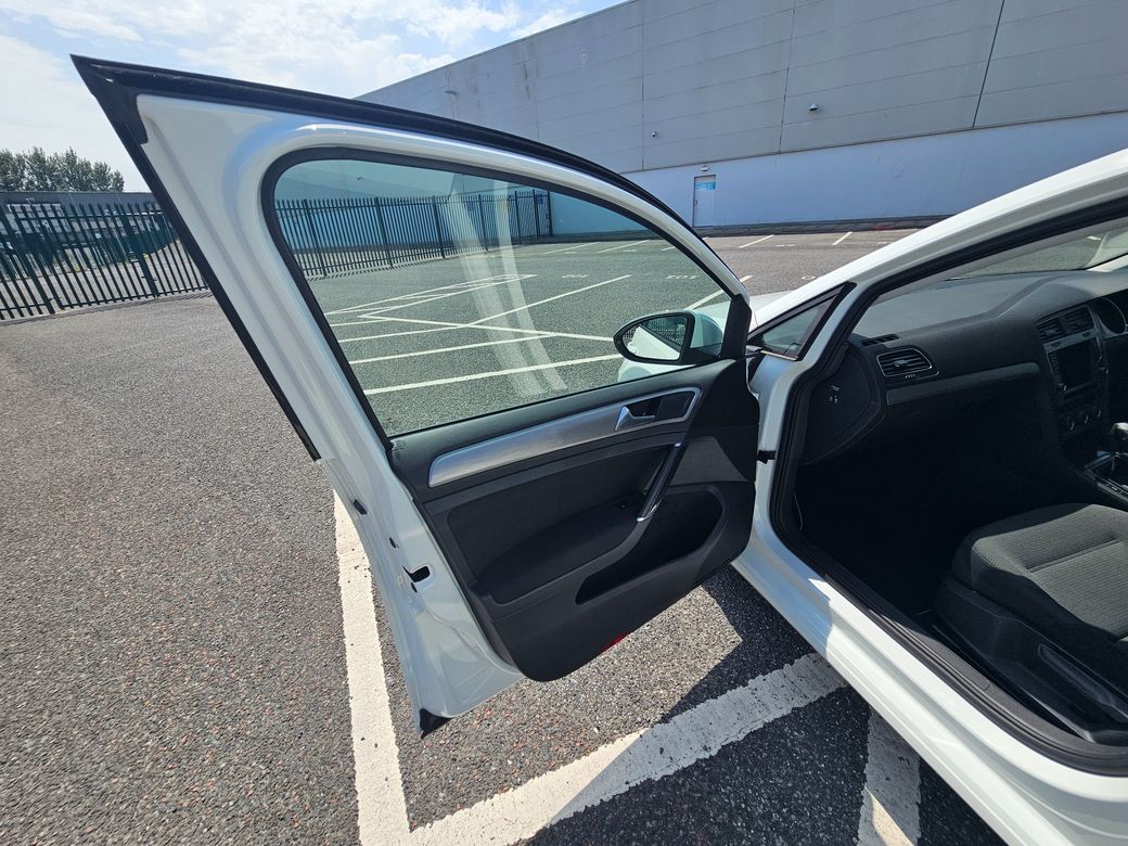 2017 Volkswagen Golf