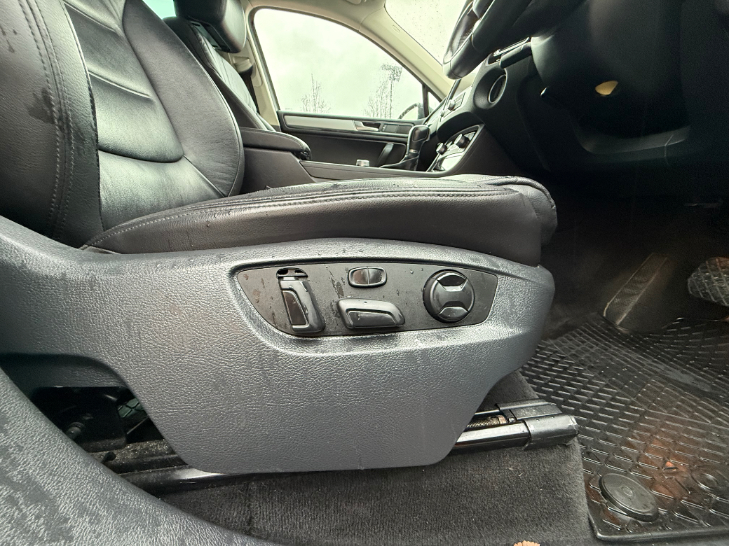 2018 Volkswagen Touareg