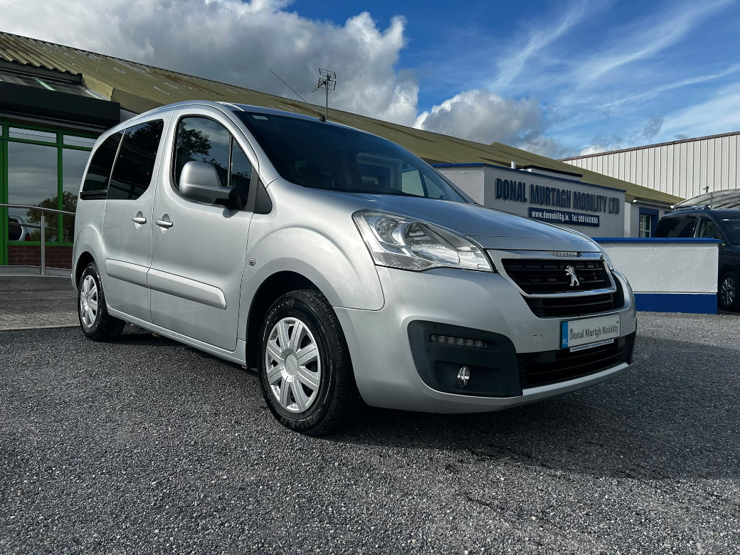 2018 Peugeot Partner Tepee
