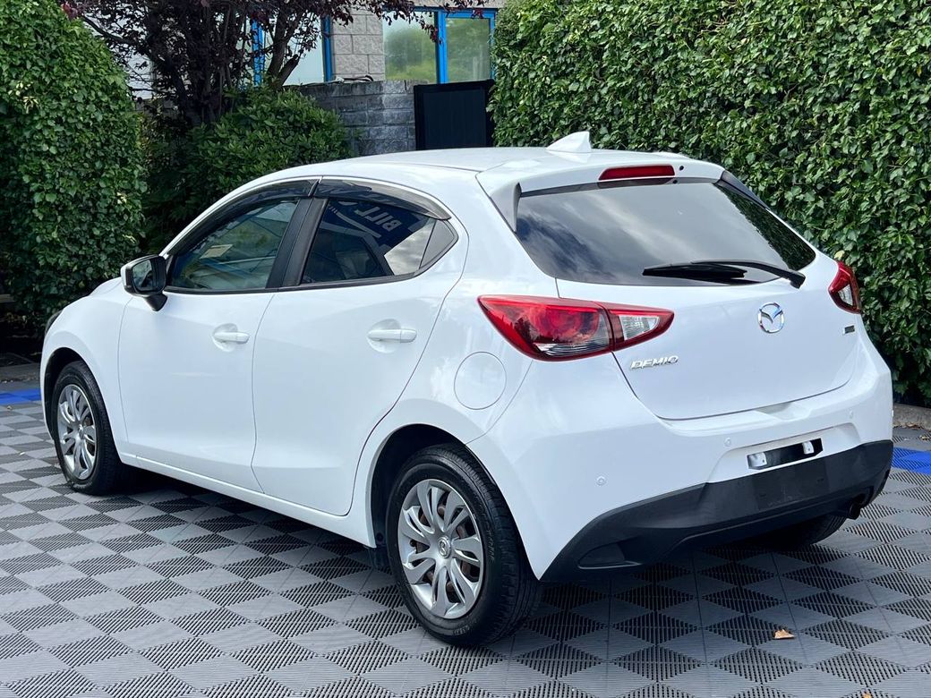 2018 Mazda Demio
