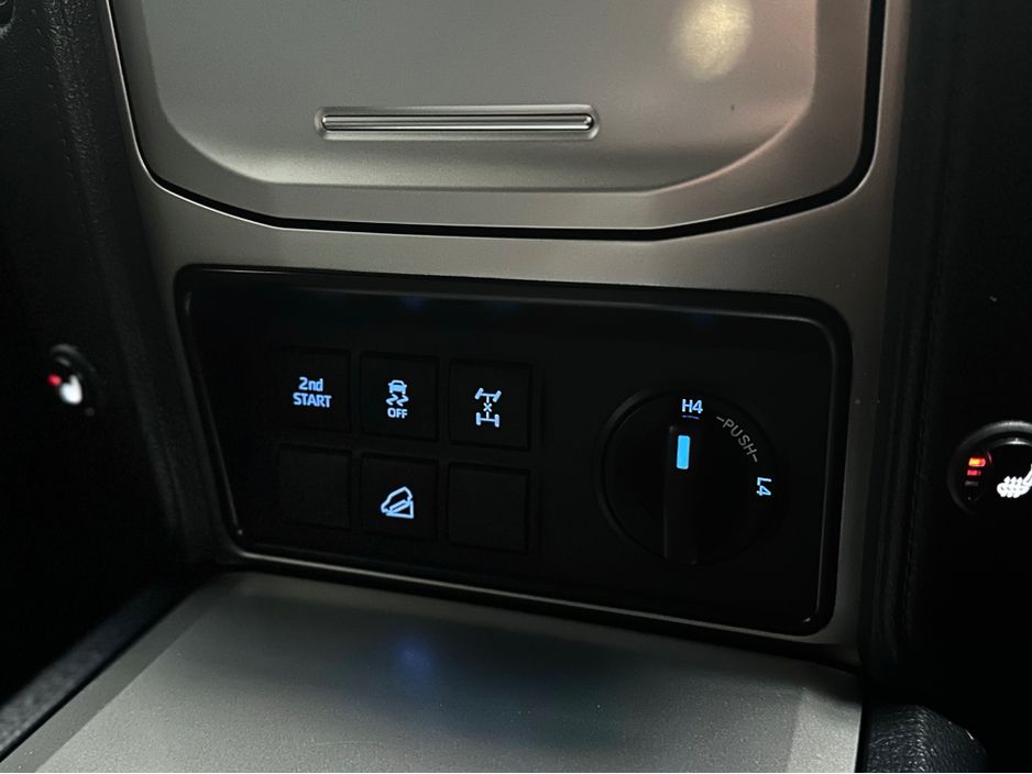 2024 Toyota Landcruiser