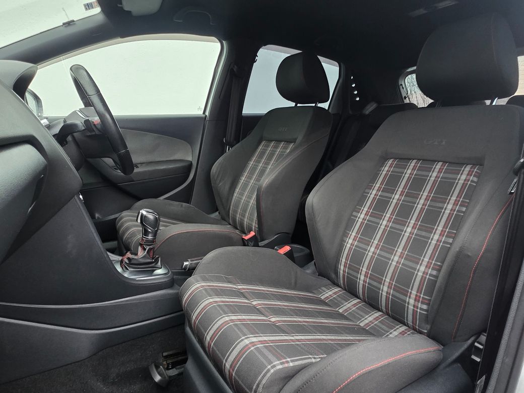 2012 Volkswagen Polo