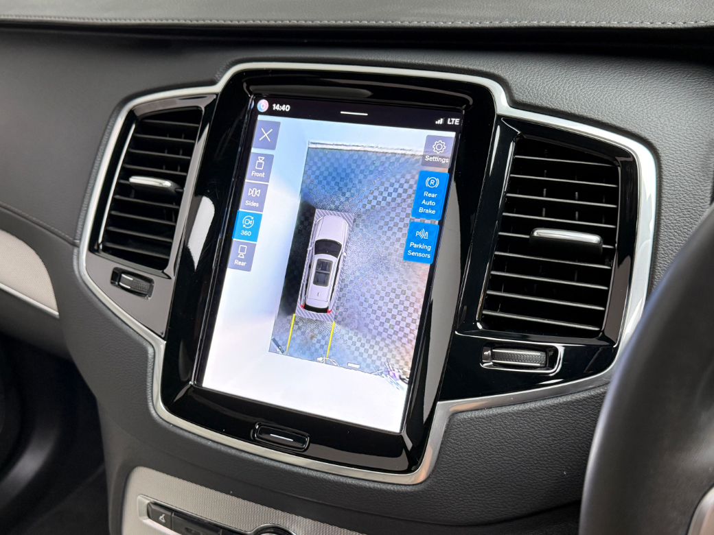 2023 Volvo XC90
