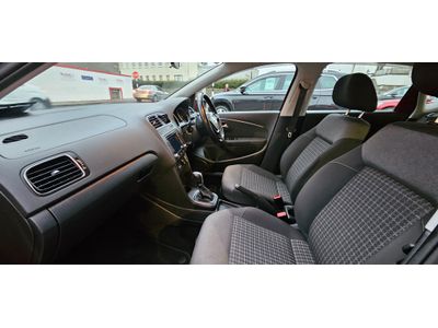 2015 Volkswagen Polo