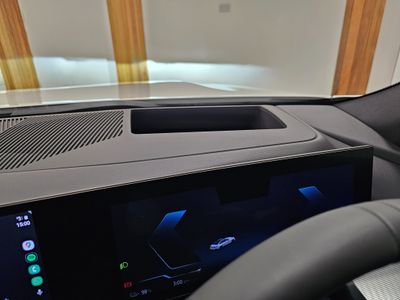 2025 BMW i5