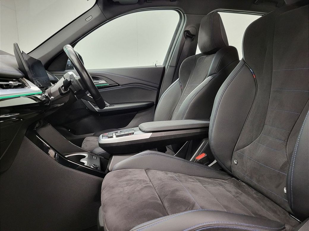 2023 BMW iX1